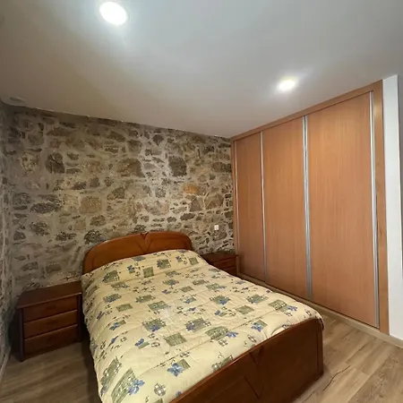 Casa De Ferias No Alqueidao Da Serra *
